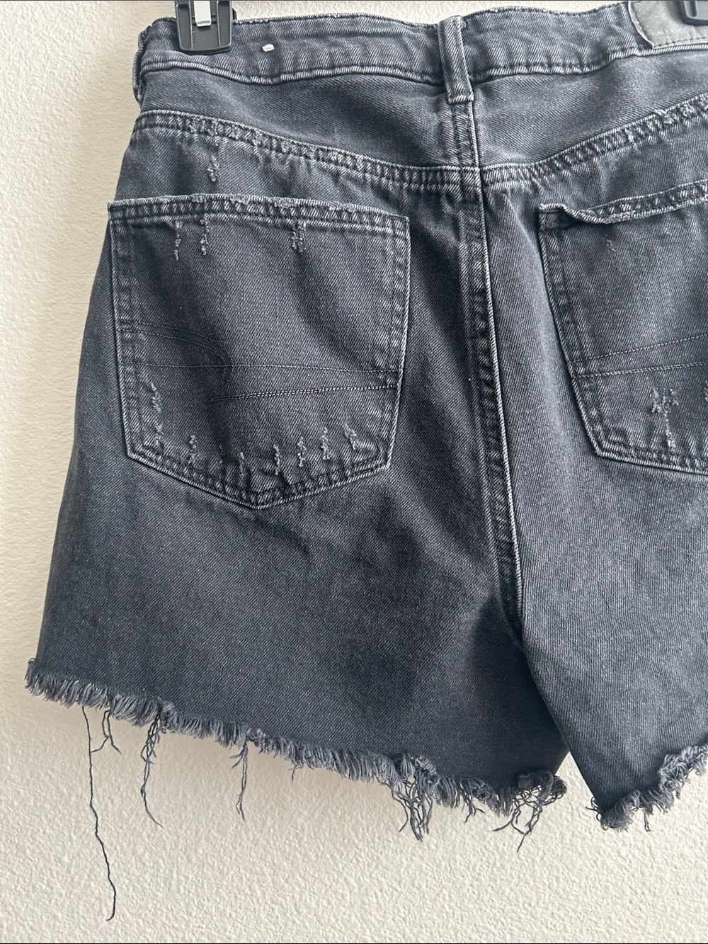 American Eagle Outfitters Black Distressed Frayed Hem Jean Shorts - Picture 9 of 12